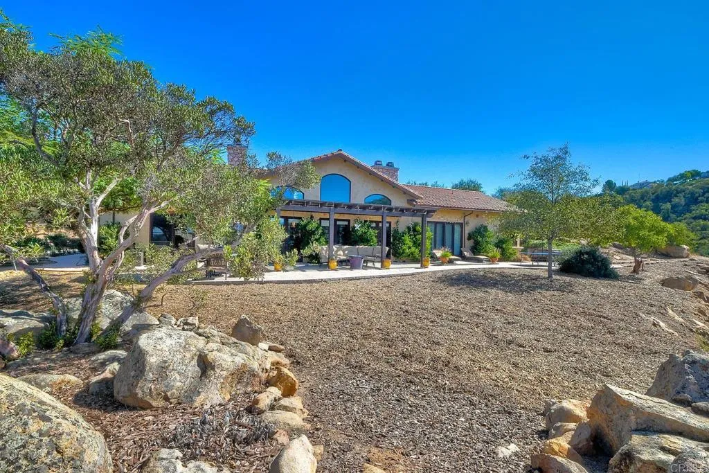 27119 Calle De Encinas Ct