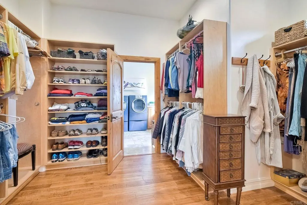27119 Calle De Encinas Ct