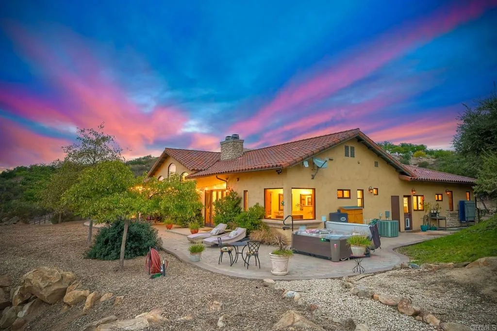 27119 Calle De Encinas Ct