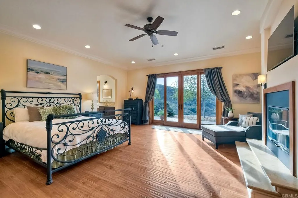 27119 Calle De Encinas Ct