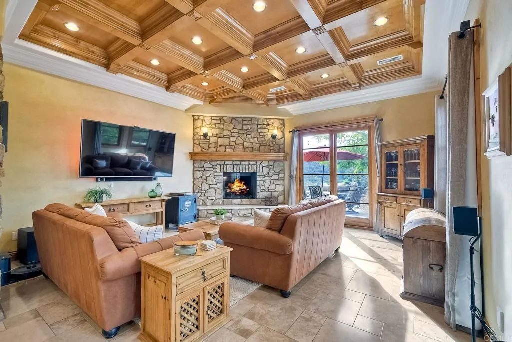 27119 Calle De Encinas Ct