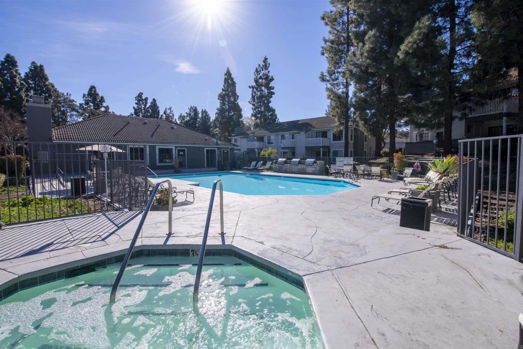 15048 Avenida Venusto 254