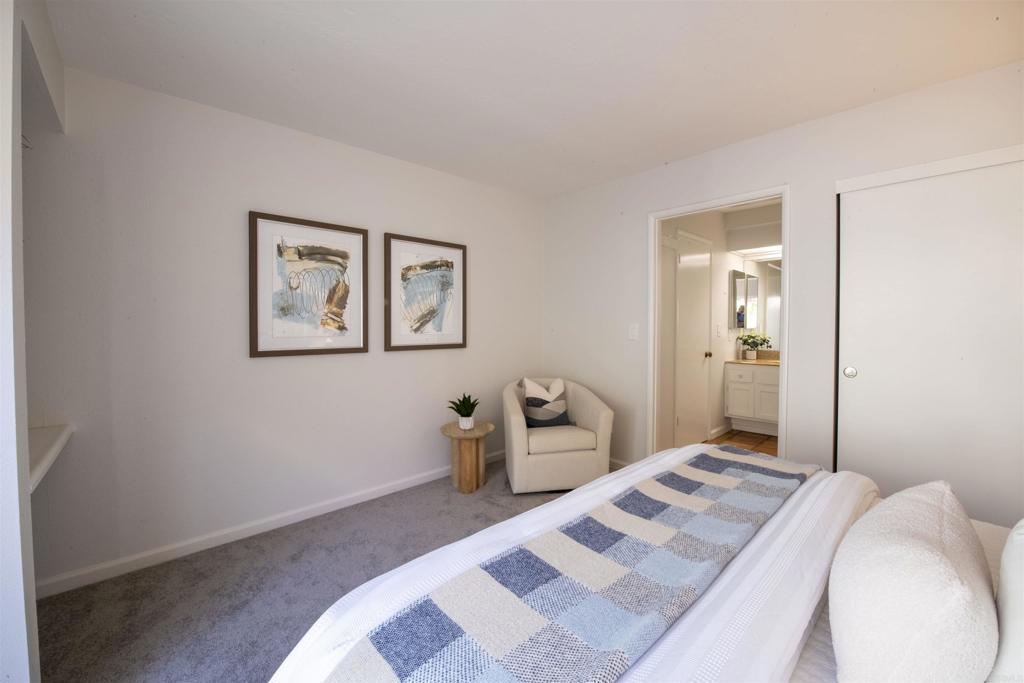 6263 Caminito Carrena