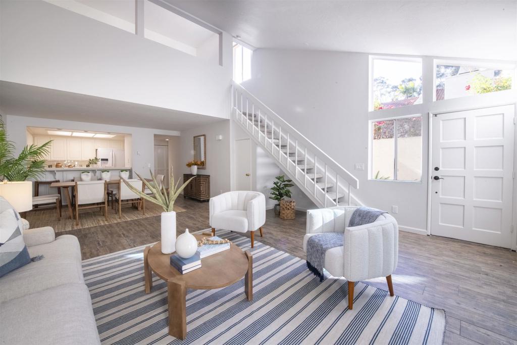 6263 Caminito Carrena