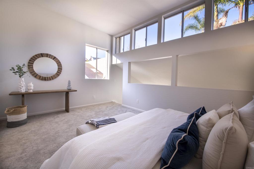 6263 Caminito Carrena