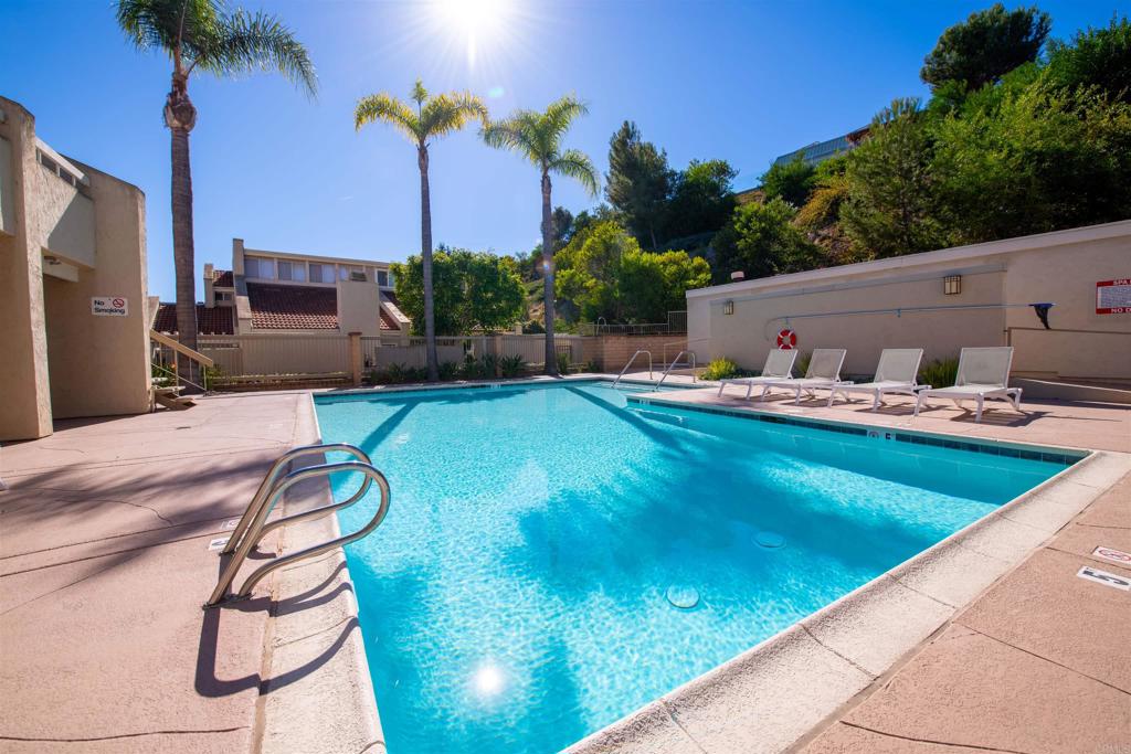 6263 Caminito Carrena