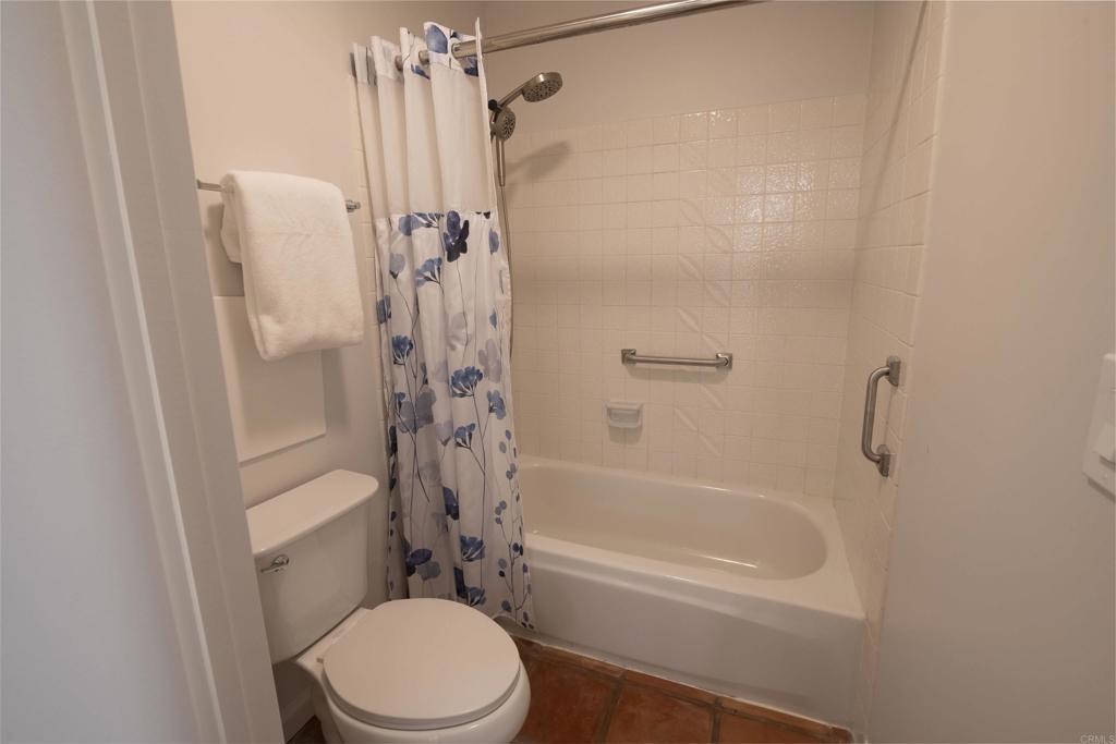 6263 Caminito Carrena