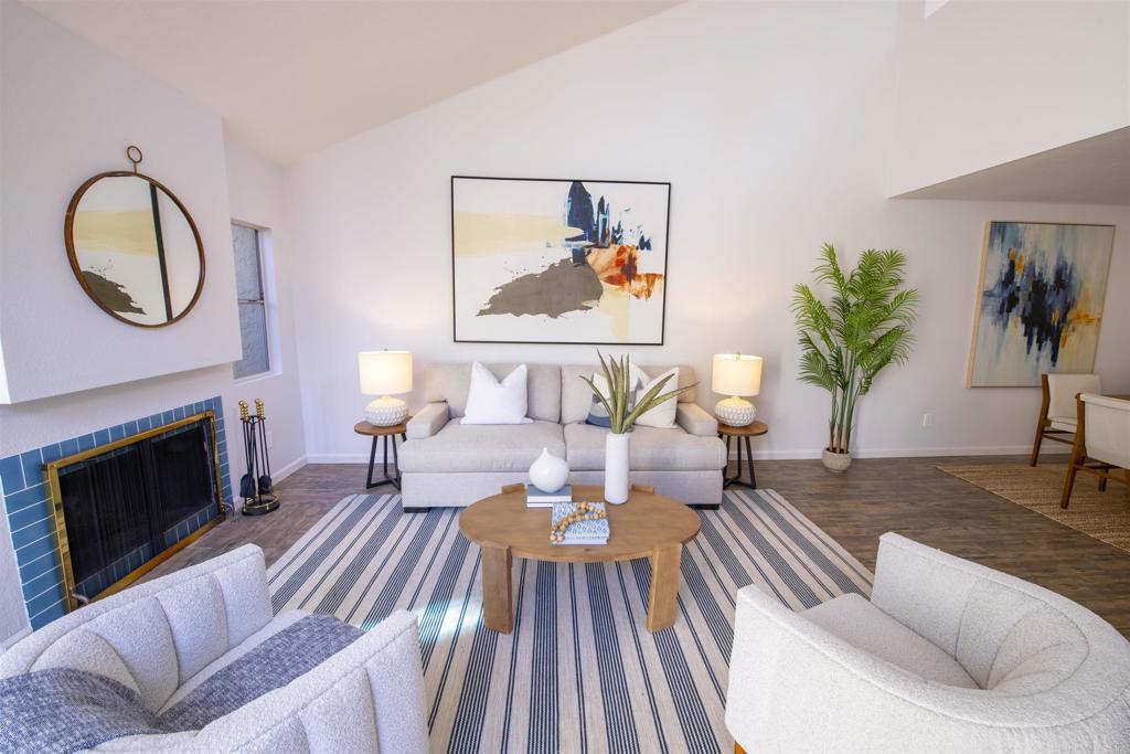 6263 Caminito Carrena