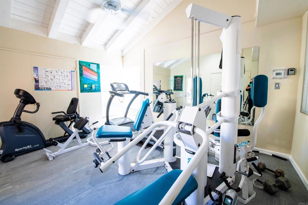 6263 Caminito Carrena