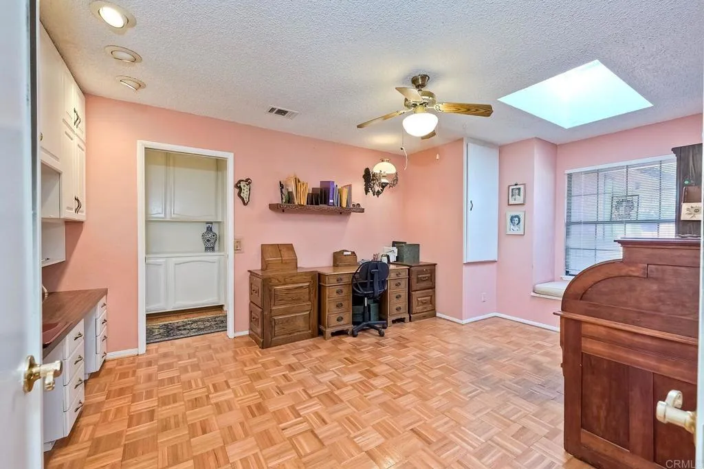 3985 Syme Drive