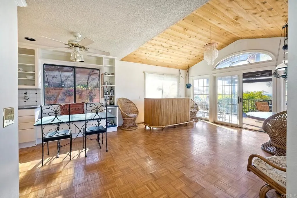 3985 Syme Drive
