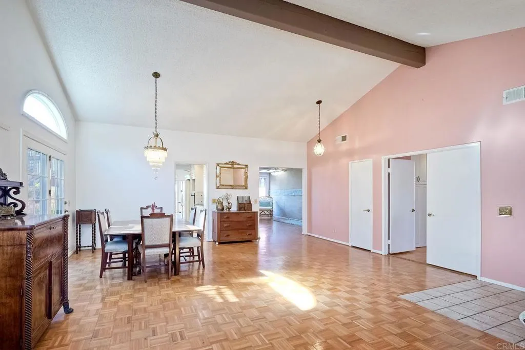 3985 Syme Drive