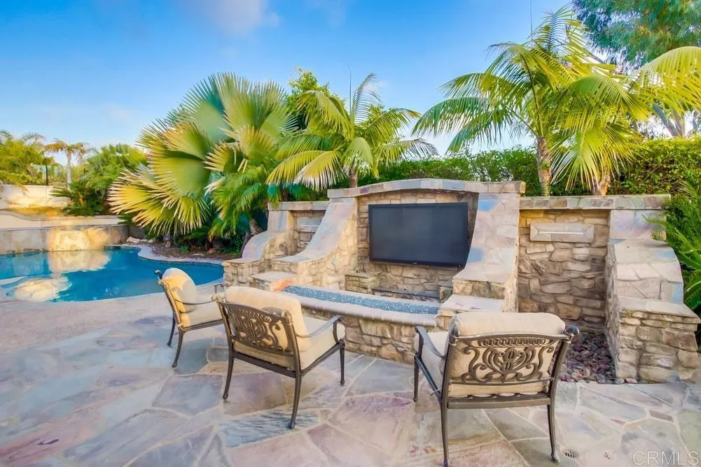 1339 Alcyon Court