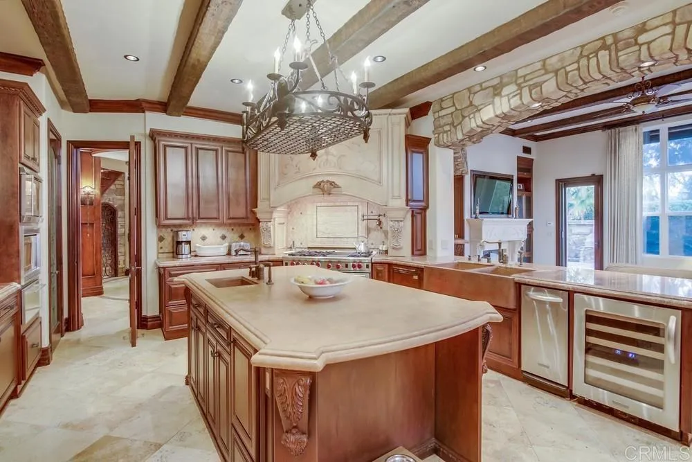 1339 Alcyon Court