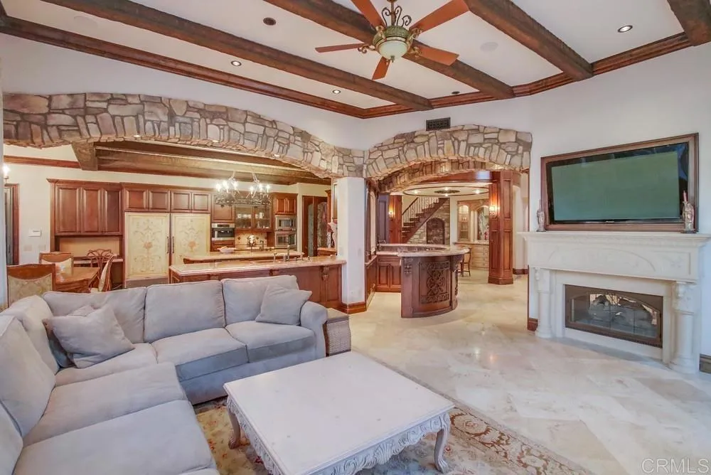 1339 Alcyon Court