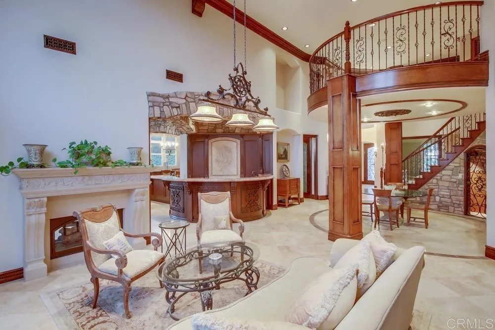 1339 Alcyon Court