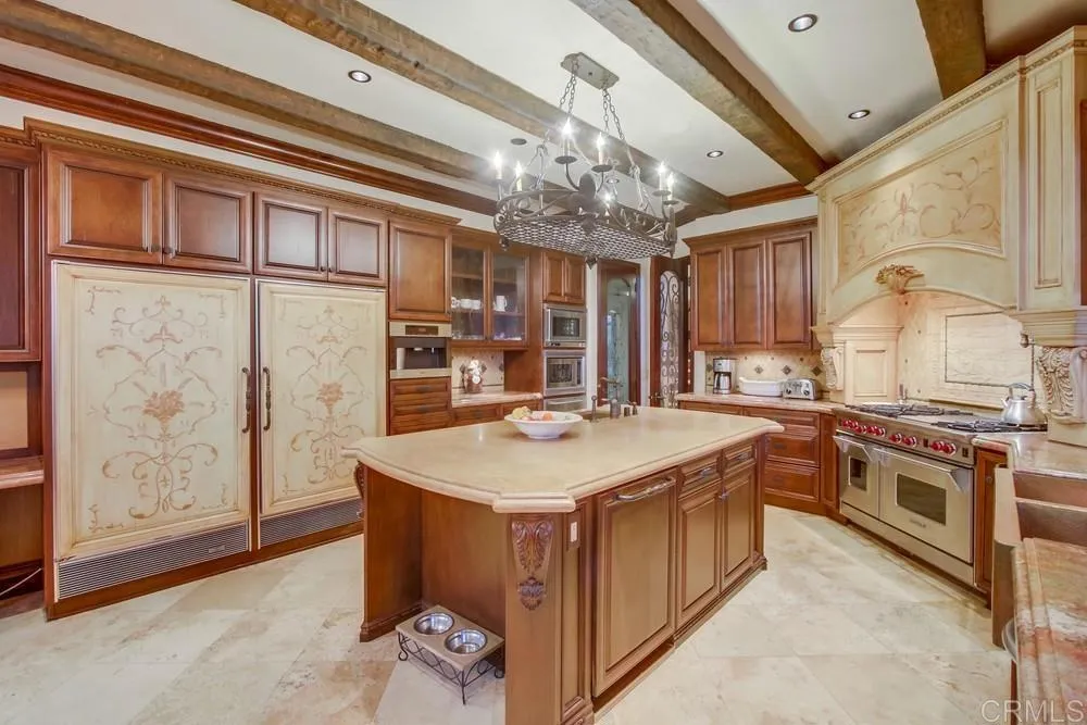 1339 Alcyon Court