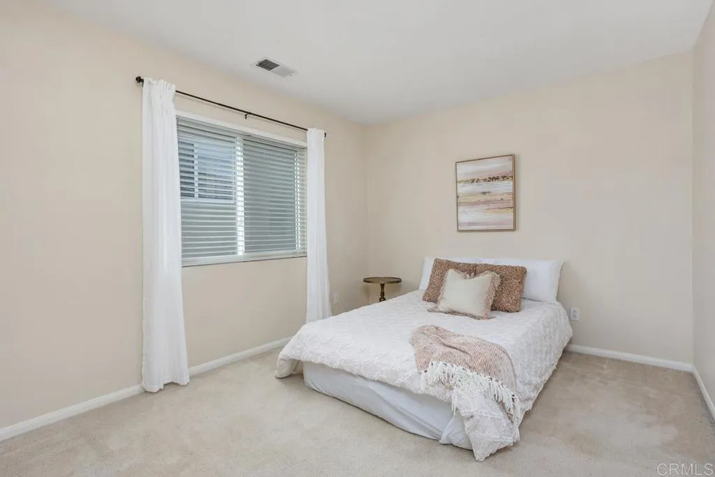 2005 Harmony Way