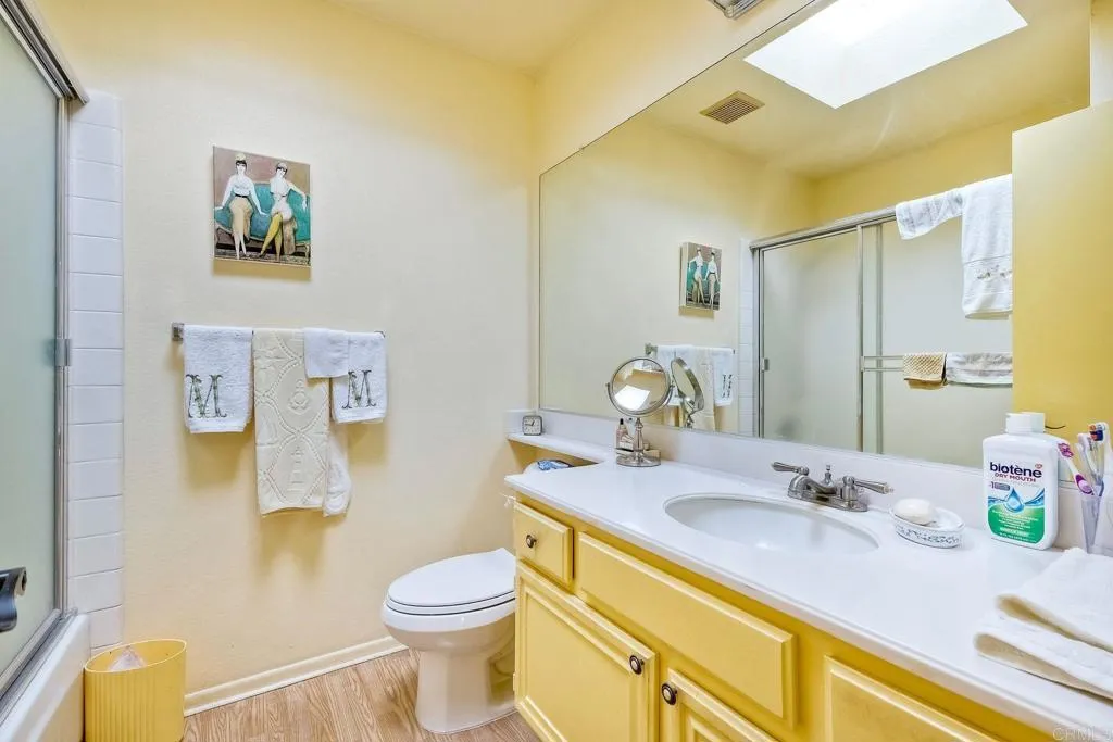 1803 Autumn Place