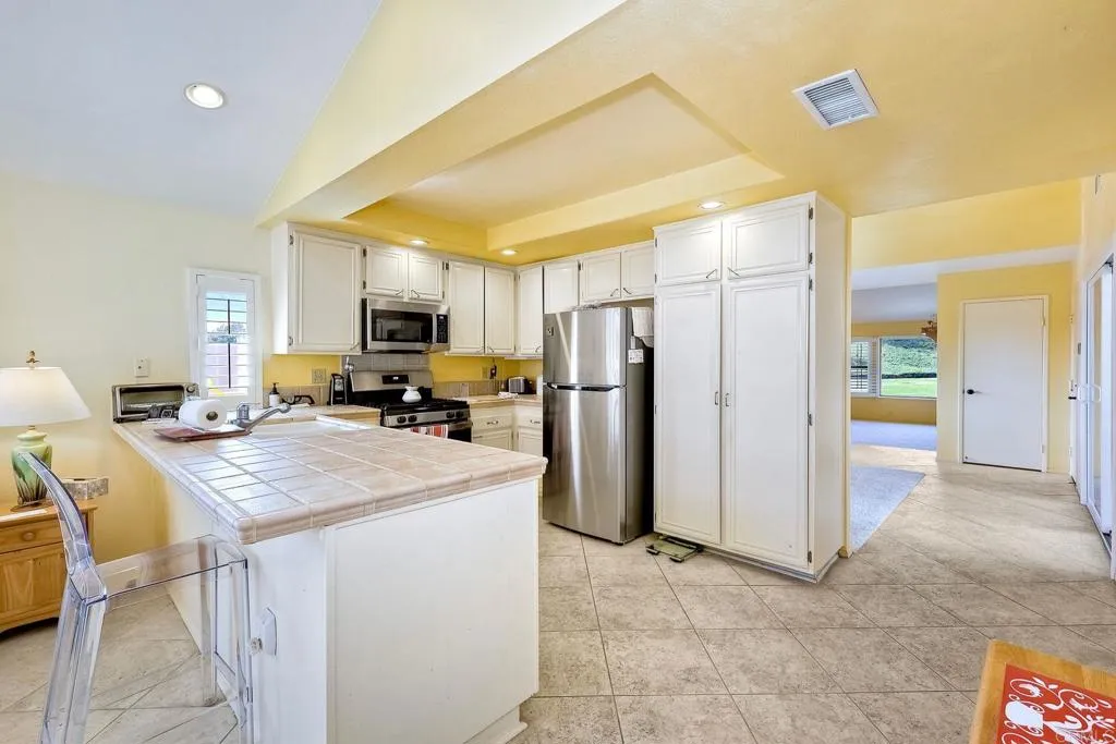 1803 Autumn Place