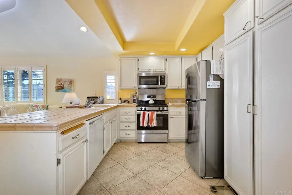 1803 Autumn Place