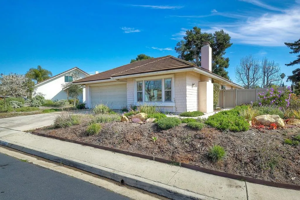 1803 Autumn Place