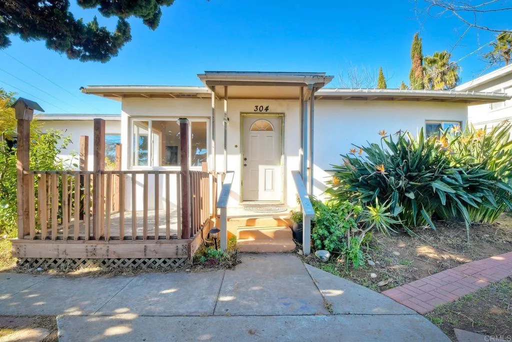 302 Eaton Street
