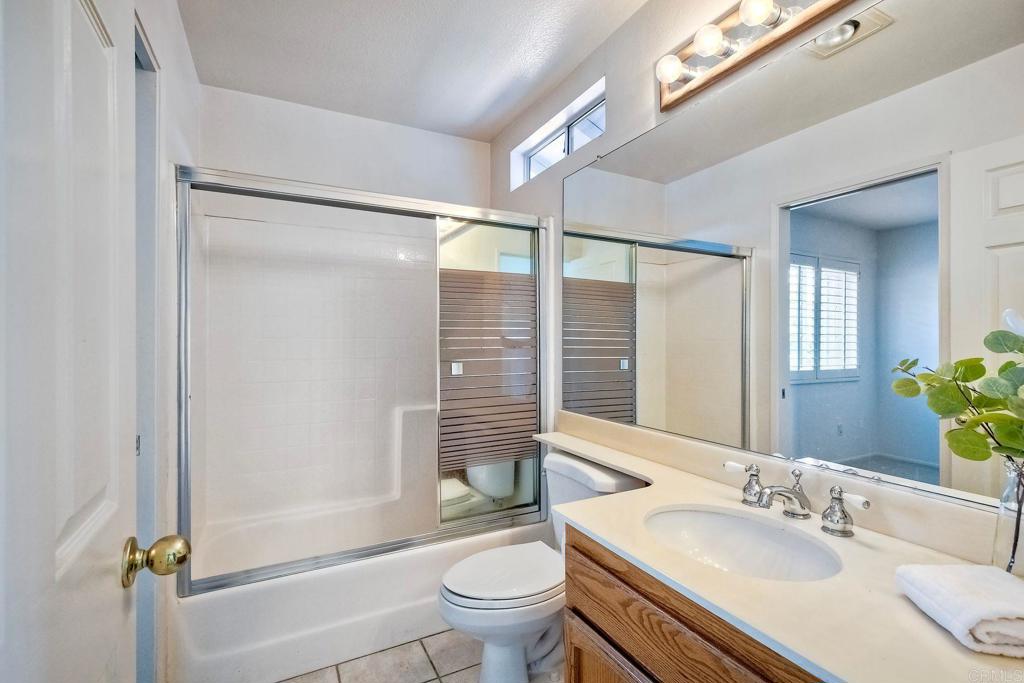 3375 Putting Green Court