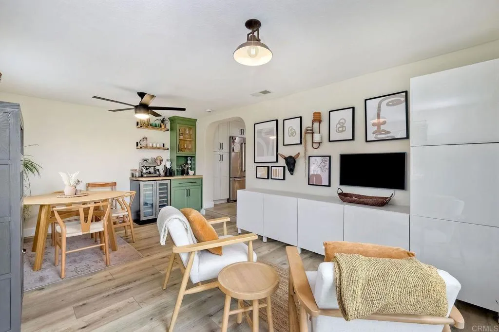 2727 Lancelot Drive