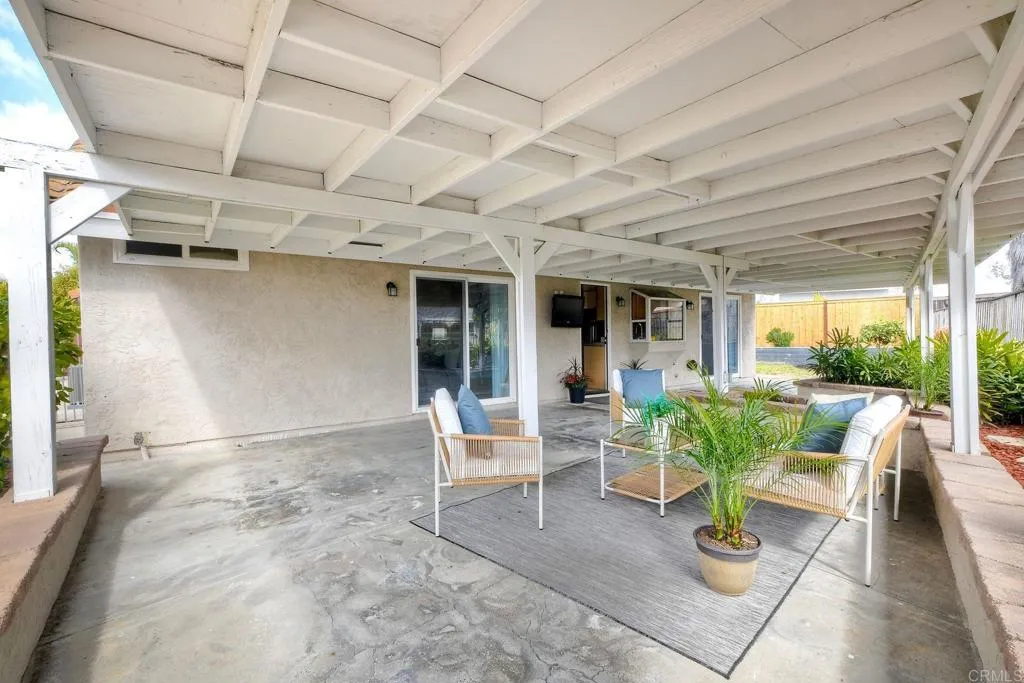 1035 Bridle Path Way