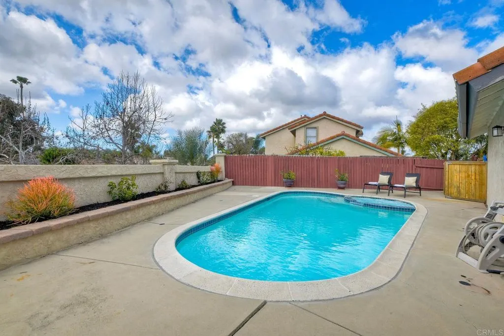 1035 Bridle Path Way