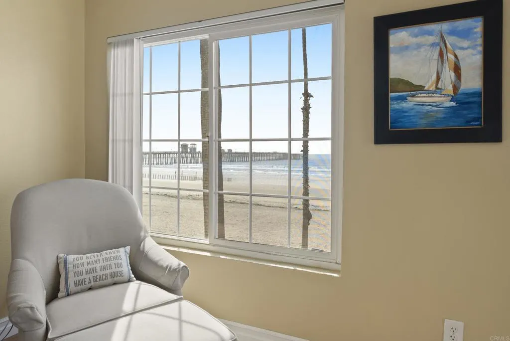 400 N The Strand Unit 26