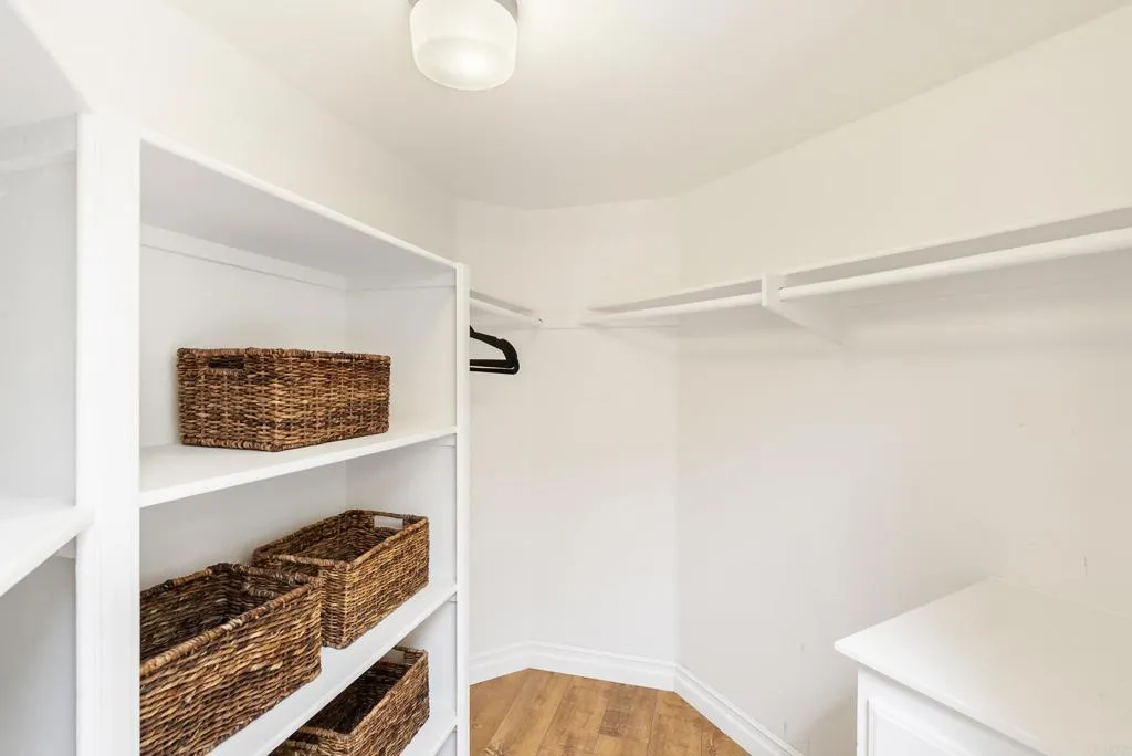 400 N The Strand Unit 26