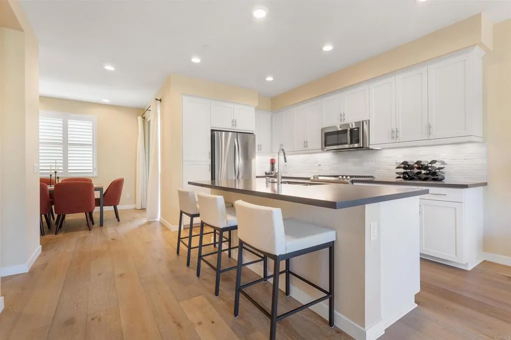 6082 Colt Place # 103