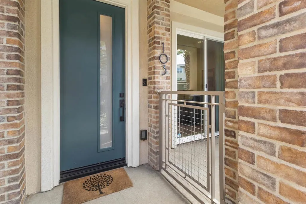 6082 Colt Place # 103