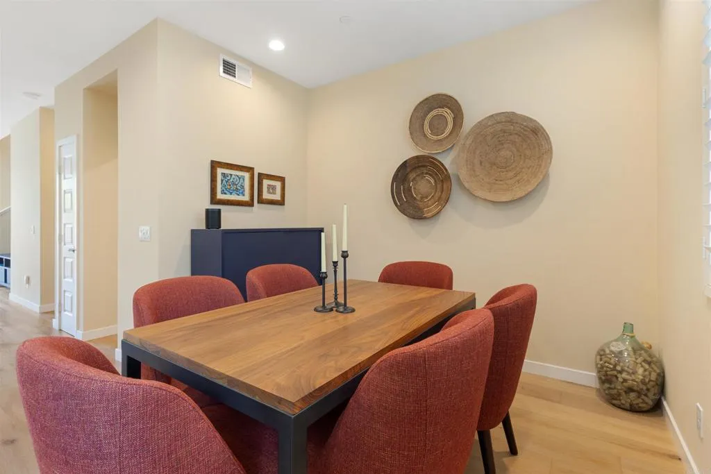 6082 Colt Place # 103