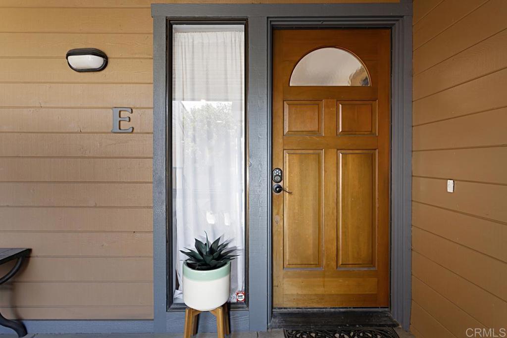 4011 Layang Layang Circle E