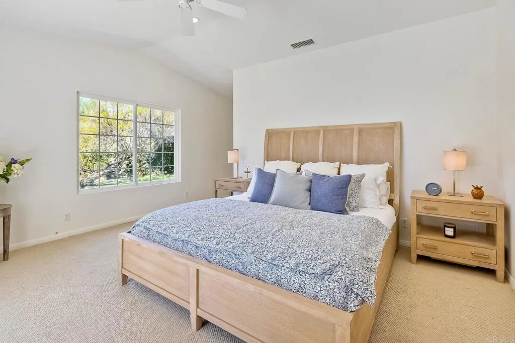 3897 Park Dr.