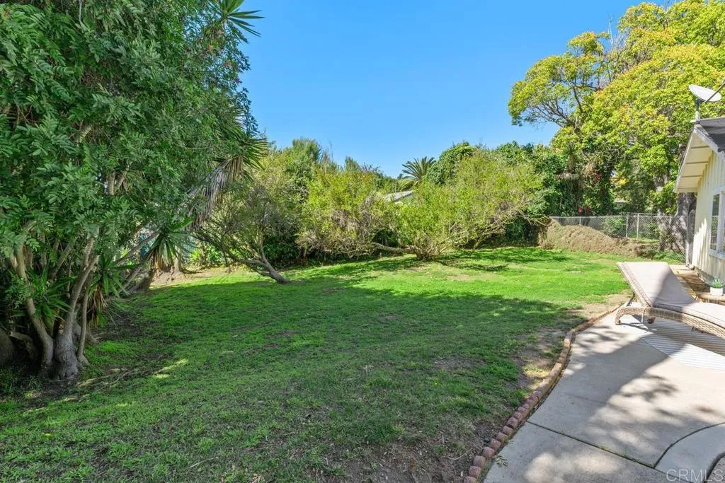 3897 Park Dr.