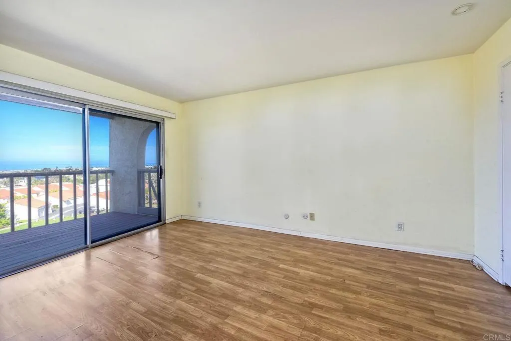 908 Caminito Madrigal Street Unit G