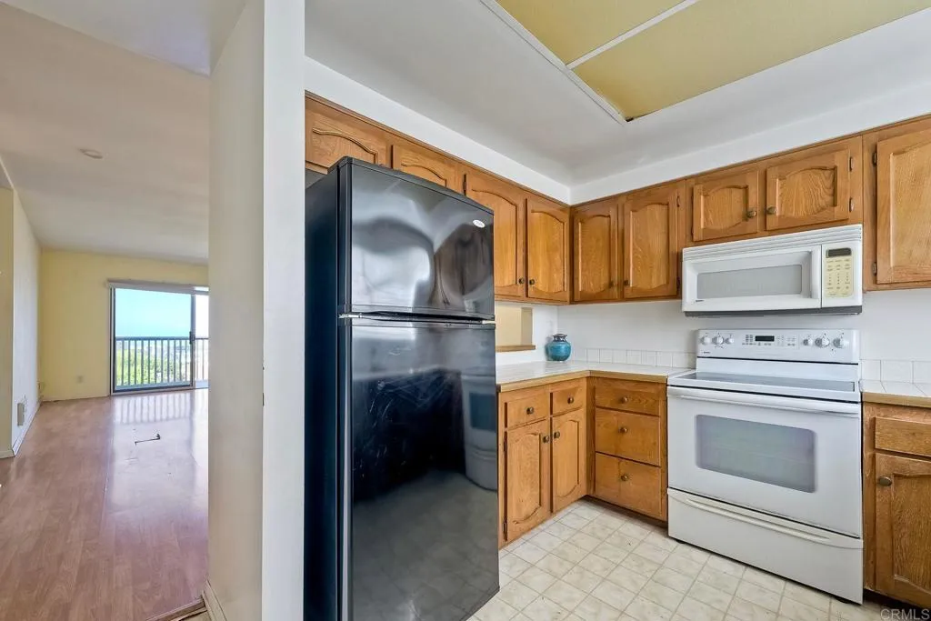 908 Caminito Madrigal Street Unit G