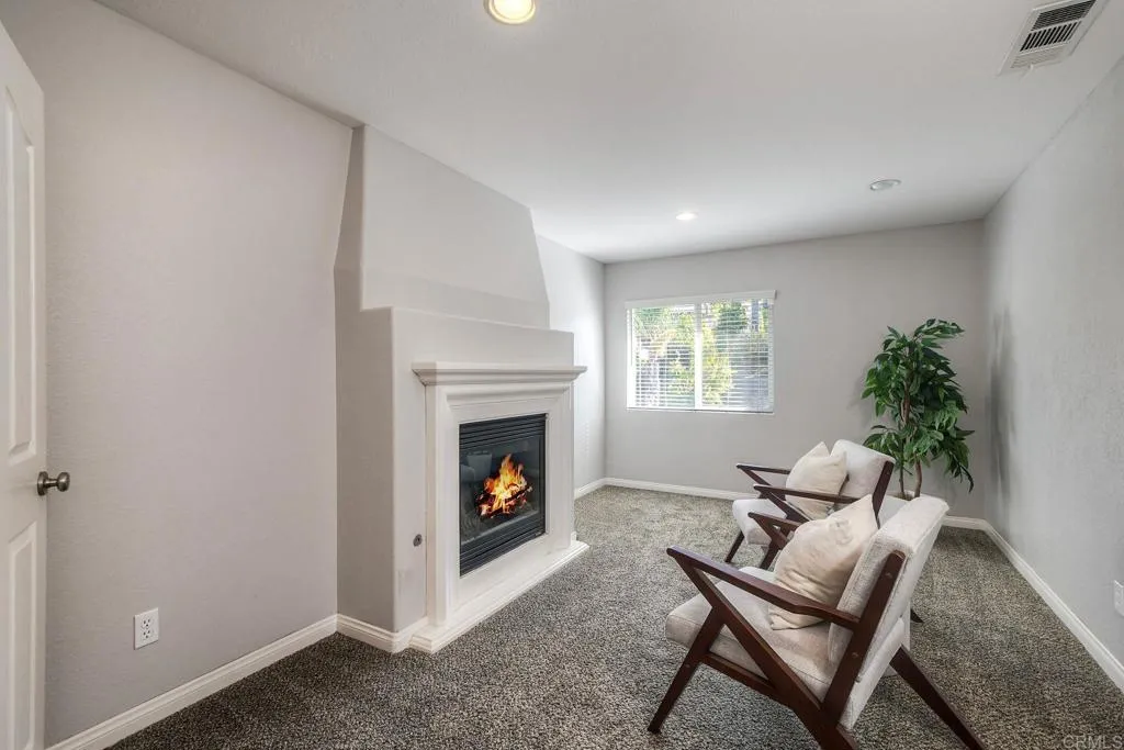 1140 Parkview Dr