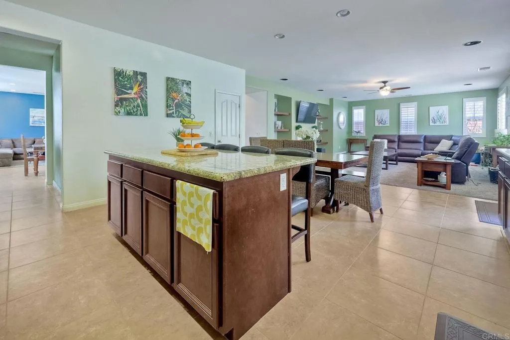 1140 Parkview Dr