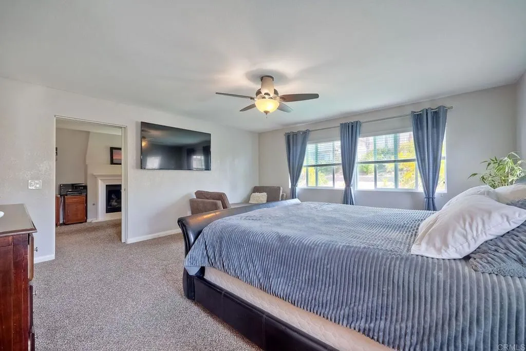 1140 Parkview Dr