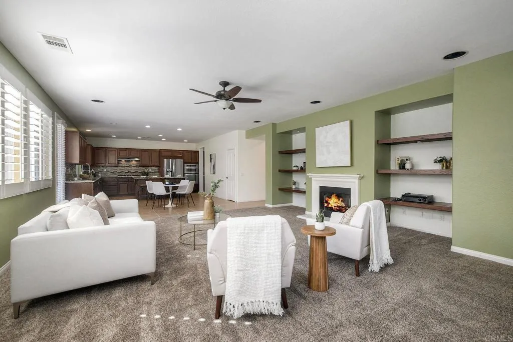 1140 Parkview Dr