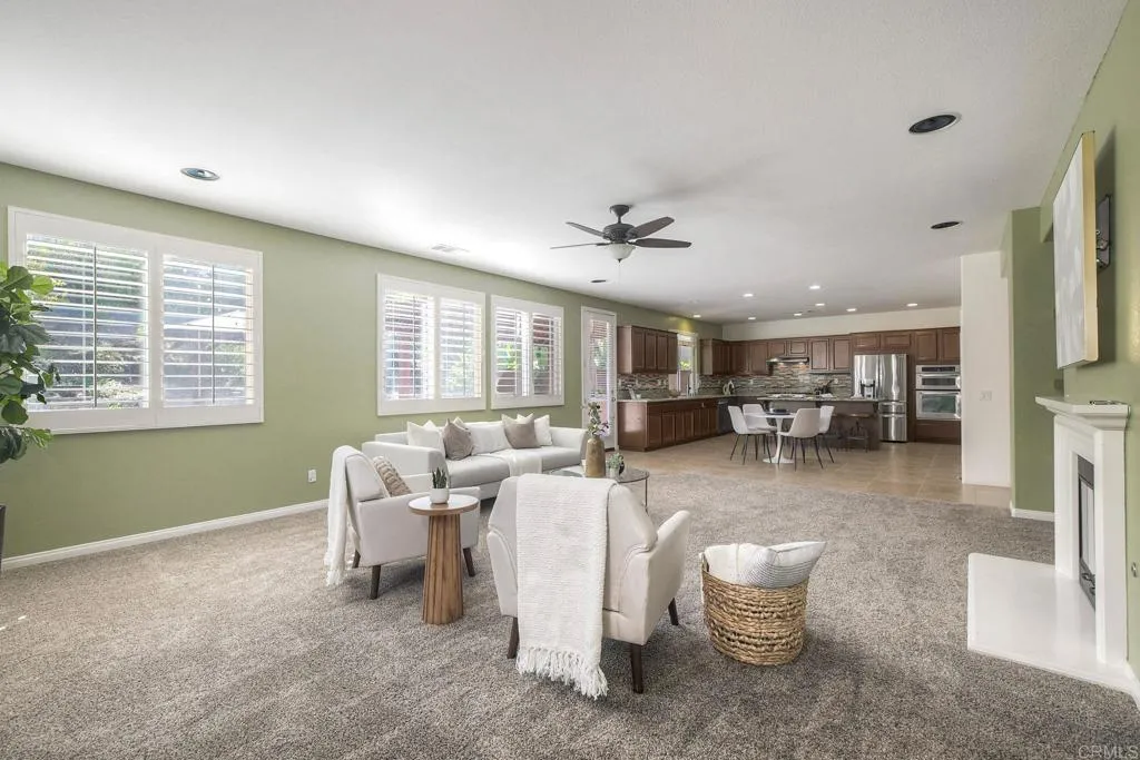 1140 Parkview Dr