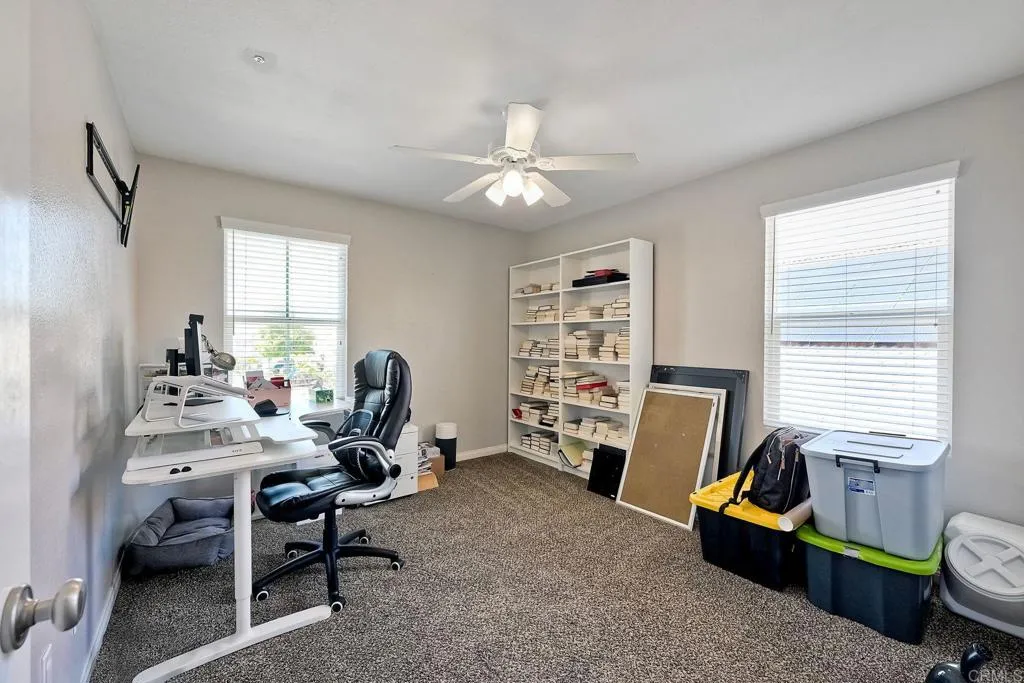 1140 Parkview Dr