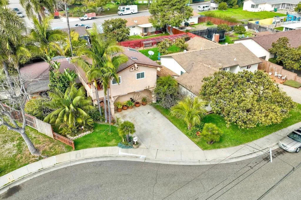 790 Avocado Lane
