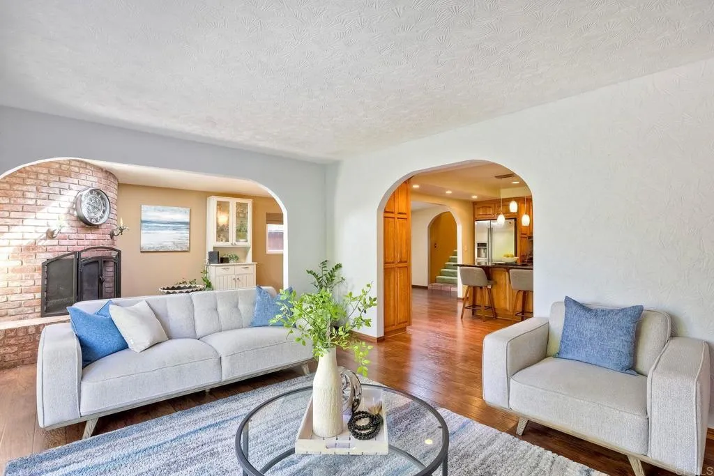790 Avocado Lane