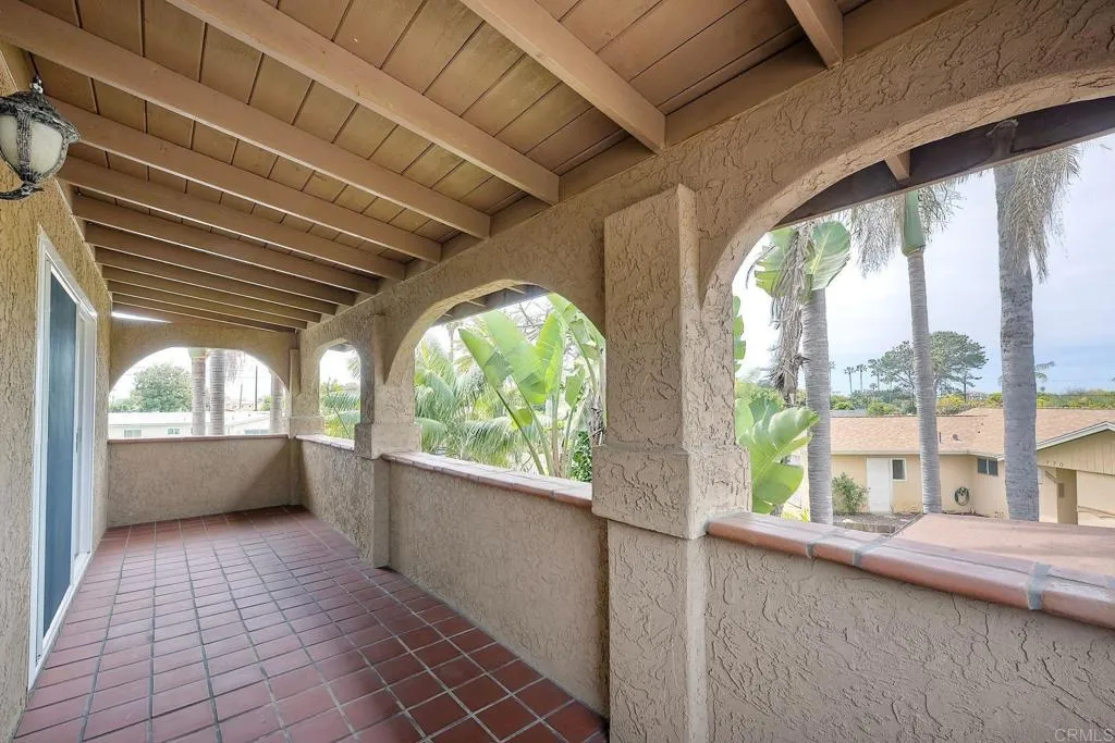 790 Avocado Lane